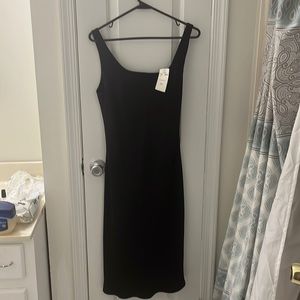 Evan Picone black sleeveless dress. Never been worn.